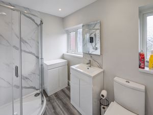 Photo 16- click for photo gallery